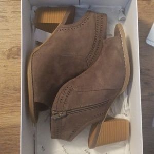 NWB Sonoma Bootie Heels